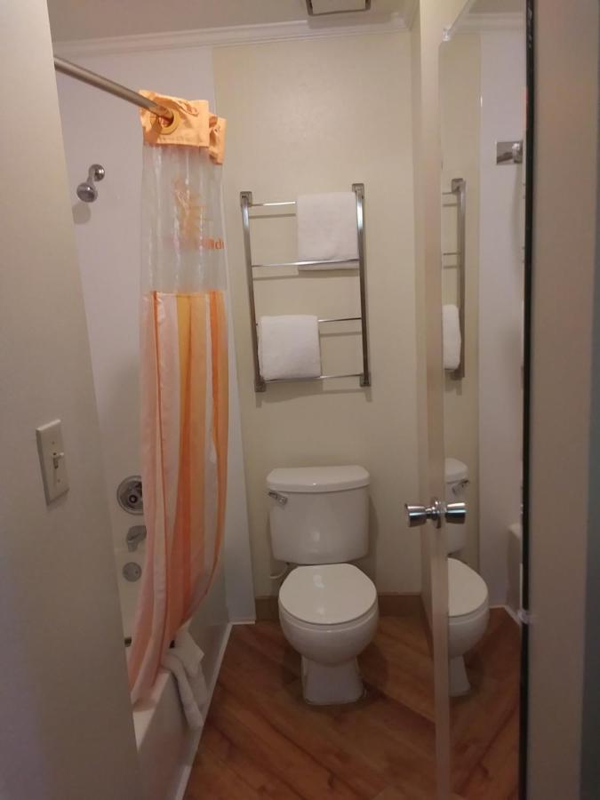Travelodge By Wyndham Columbus State University Bagian luar foto