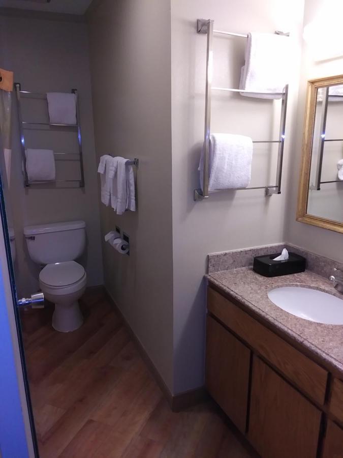 Travelodge By Wyndham Columbus State University Bagian luar foto