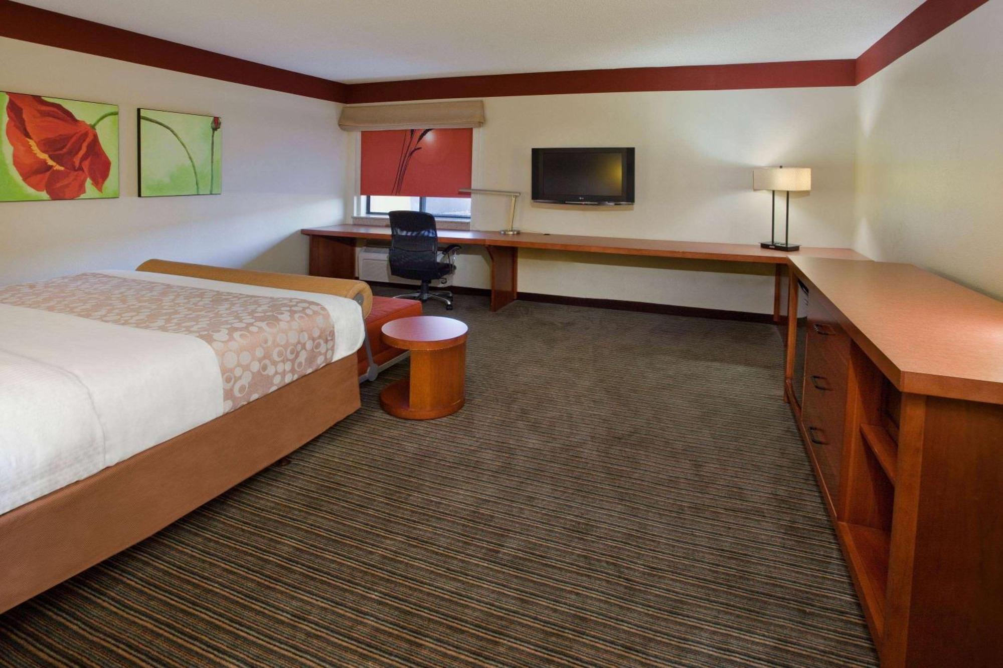 Travelodge By Wyndham Columbus State University Bagian luar foto